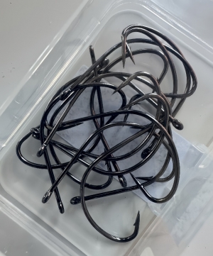 Black King Wide Gap Hook, Lure Fishing Hook, Specialized Saltwater Fishing Hook, High Anti-Rust Coating.